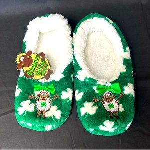 NWT Seamus the Sheep Fuzzy Slippers Irish Shamrock Green St. Patrick